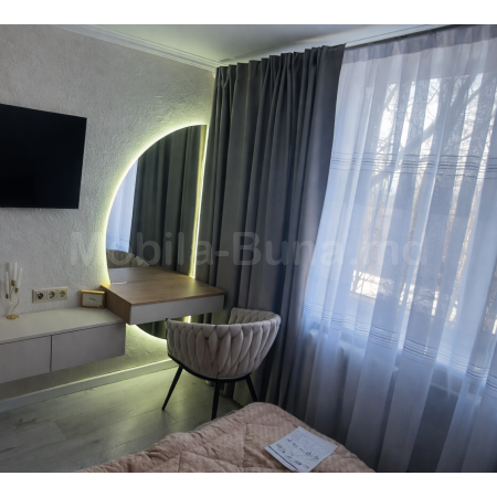 Туалетный столик с LED-зеркалом AURA  А-73